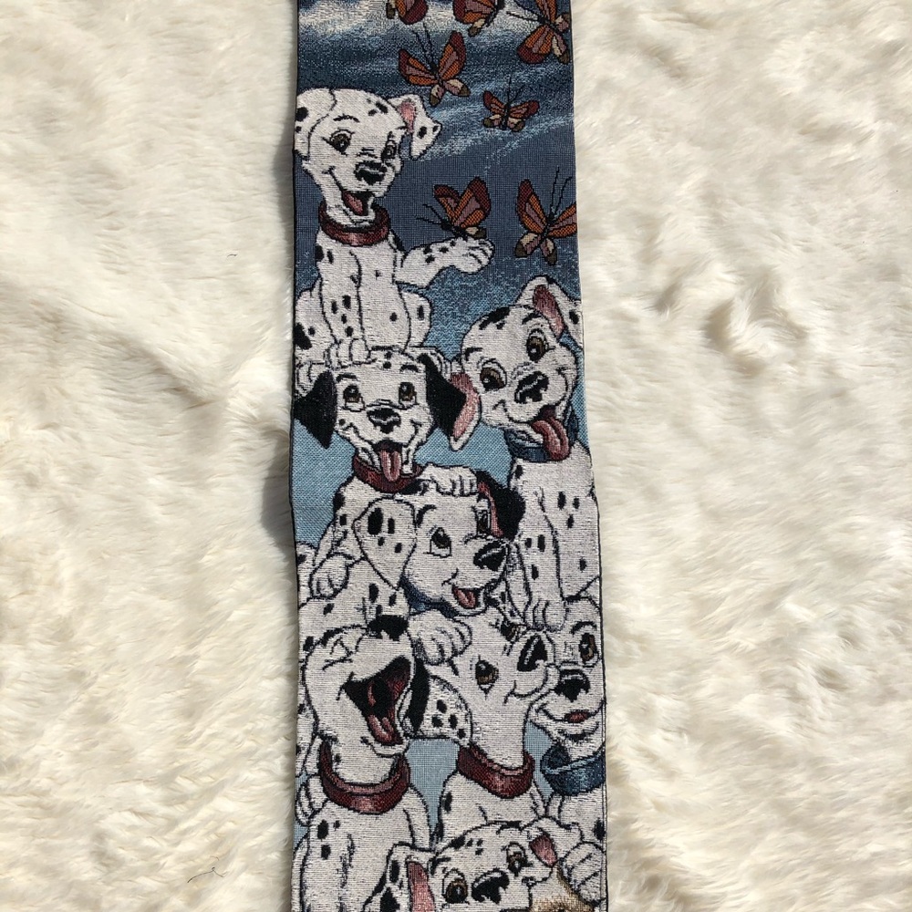 NWOT Vintage 101 Dalmatians Hanging Tapestry - Picture 2 of 5